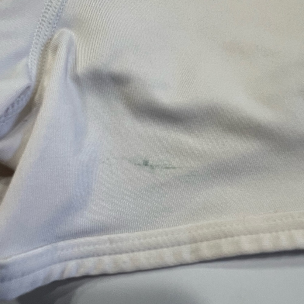 Nike White Tennis Shorts Small Women’s - Picture 6 of 9